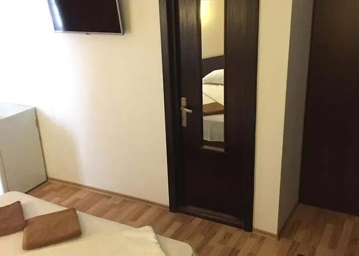 Dg Homestay Navodari